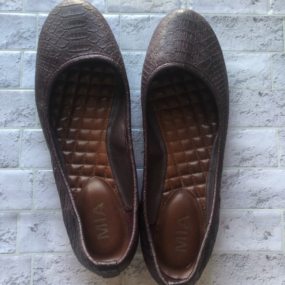 🌈Mia rounded toe ballet flats